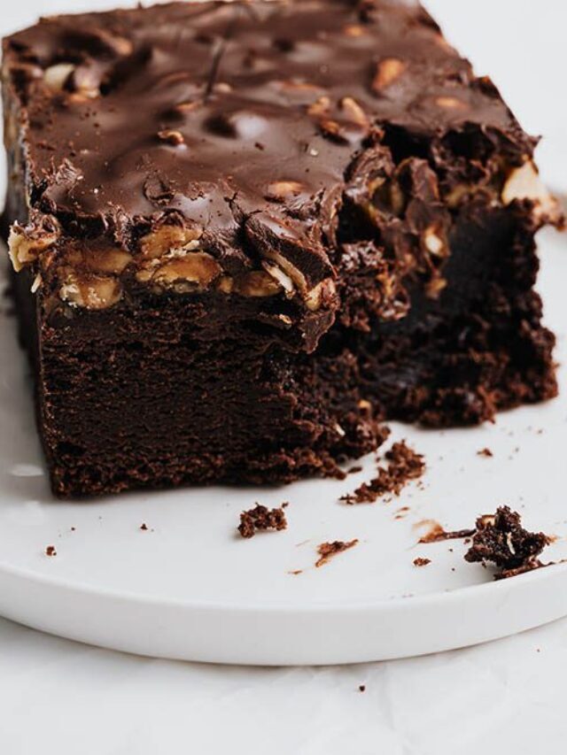 Easy & Delicious Fudge Recipe Without Condensed Milk