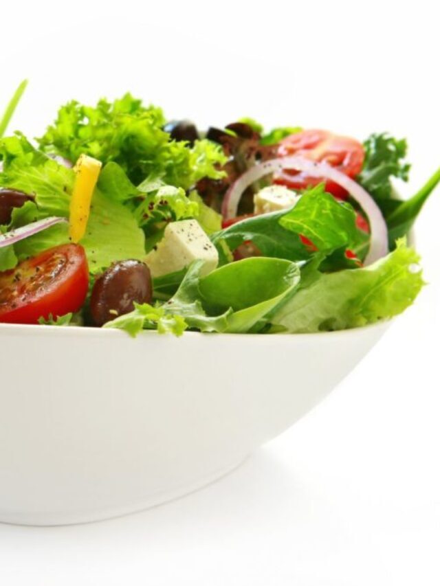 Homemade Copycat Olive Garden Salad