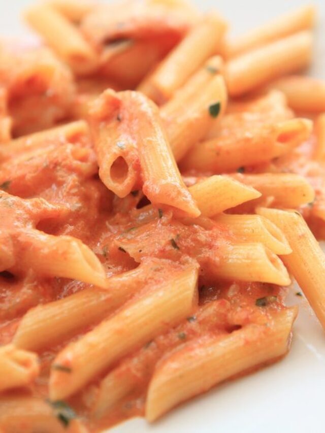 Easy Recipe For Pasta With Vodka Sauce with Meat (You’ll Love)