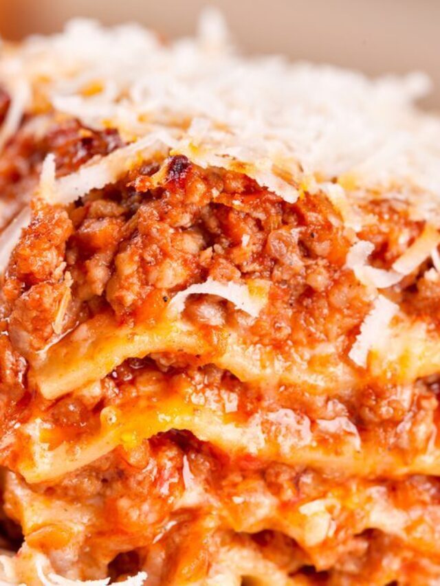 Our 13+ Best Sides for Lasagna (You’ll Love)