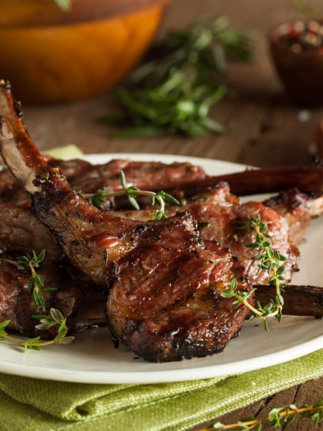 Organic,Grilled,Lamb,Chops,With,Garlic,And,Lime