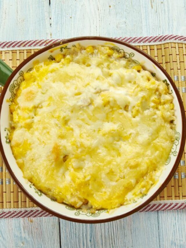 DELICIOUS Paula Deen’s Corn Casserole Recipe