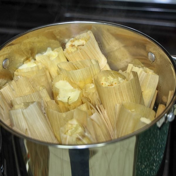 PREPARING THE TAMALES TO STEAM THEM PART 2 