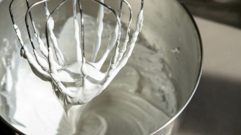 How to Make Heavy Cream - The Kitchen Community
