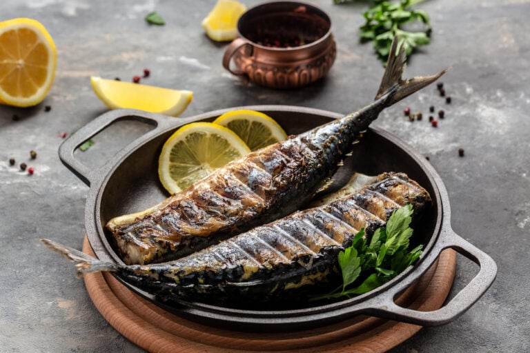 What Does Mackerel Taste Like? The Kitchen Community